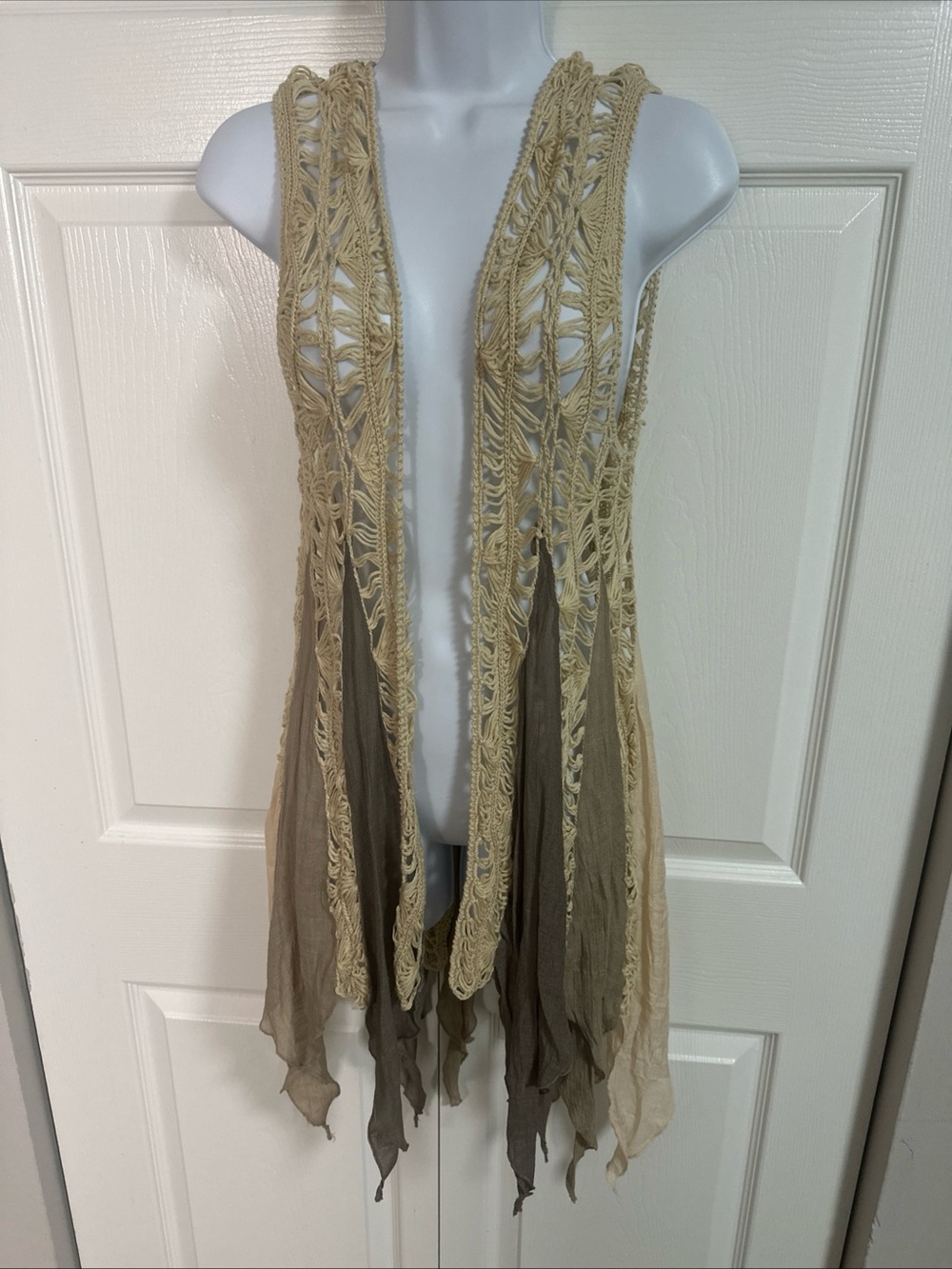 Crochet Open Front Vest in Beige and Olive